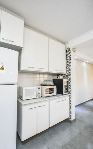 Casa para alugar com 230m², 3 quartos e 3 vagas Casa para alugar com 230m², 3 quartos e 3 vagasCozinha