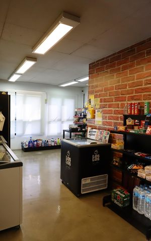 Apartamento à venda com 70m², 2 quartos e 1 vagaMini Mercado