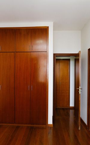 Apartamento para alugar com 185m², 4 quartos e 3 vagasQuarto 2 - Suíte