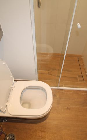 Apartamento à venda com 83m², 2 quartos e 1 vagaQuarto 2 - Banheiro
