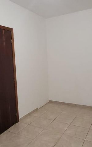 Casa à venda com 85m², 2 quartos e 2 vagas