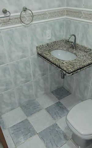 Casa à venda com 85m², 2 quartos e 2 vagas