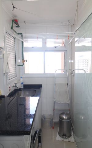 Apartamento à venda com 140m², 3 quartos e 3 vagasÁrea de Serviço
