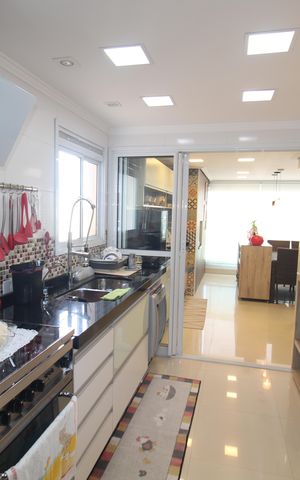 Apartamento à venda com 140m², 3 quartos e 3 vagasSala / Cozinha