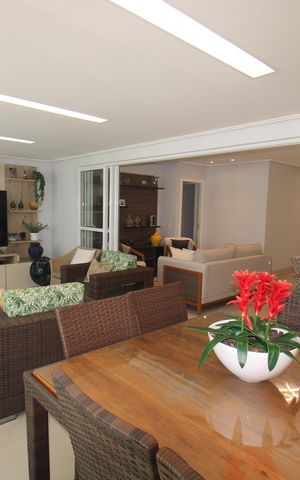 Apartamento à venda com 140m², 3 quartos e 3 vagasSala / Cozinha