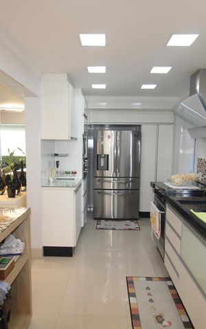 Apartamento à venda com 140m², 3 quartos e 3 vagasSala / Cozinha