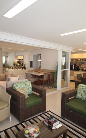 Apartamento à venda com 140m², 3 quartos e 3 vagasSala / Cozinha