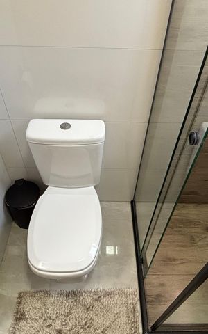 Apartamento à venda com 156m², 3 quartos e 2 vagas Apartamento à venda com 156m², 3 quartos e 2 vagasBanheiro
