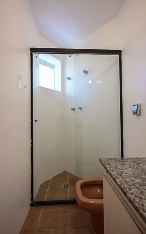 Apartamento à venda com 350m², 4 quartos e 5 vagasBanheiro Suíte 2