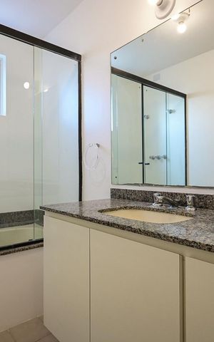 Apartamento à venda com 350m², 4 quartos e 5 vagasBanheiro Suíte 1