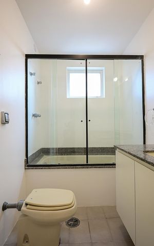 Apartamento à venda com 350m², 4 quartos e 5 vagasBanheiro Suíte 1