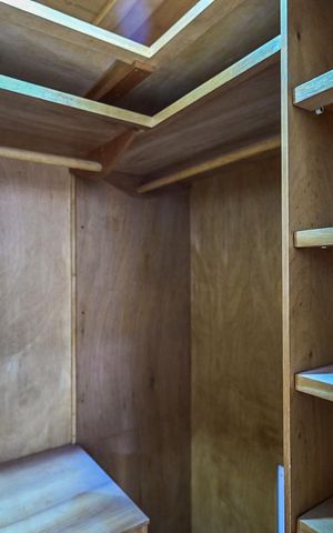 Apartamento à venda com 350m², 4 quartos e 5 vagasArmário da Suíte  4