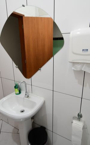 Casa à venda com 150m², 3 quartos e 2 vagasBanheiro