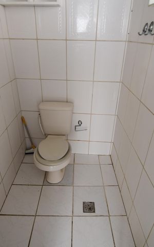 Casa à venda com 150m², 3 quartos e 2 vagasBanheiro