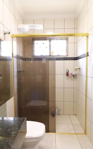 Casa para alugar com 250m², 4 quartos e 3 vagasbanheiro suíte