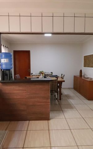 Casa para alugar com 250m², 4 quartos e 3 vagascozinha