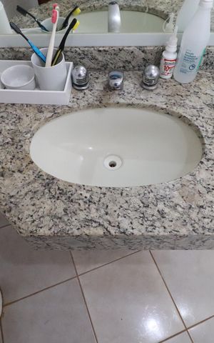 Casa para alugar com 250m², 4 quartos e 3 vagasbanheiro 1
