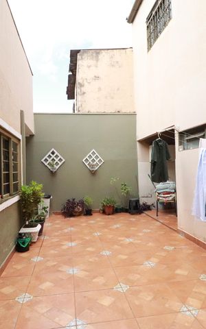Casa para alugar com 250m², 4 quartos e 3 vagasÁrea de Serviço
