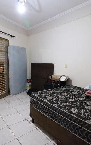 Casa para alugar com 250m², 4 quartos e 3 vagasquarto 1