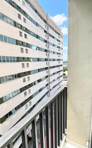 Studio para alugar com 31m², 1 quarto e sem vaga Studio para alugar com 31m², 1 quarto e sem vagaVaranda da Sala
