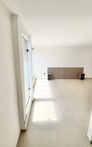 Studio para alugar com 31m², 1 quarto e sem vaga Studio para alugar com 31m², 1 quarto e sem vagaSala/Quarto/Cozinha