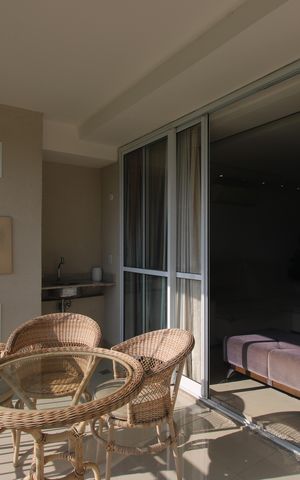 Apartamento à venda com 166m², 4 quartos e 2 vagasSala - Varanda
