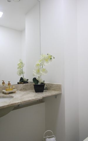 Apartamento à venda com 166m², 4 quartos e 2 vagasLavabo