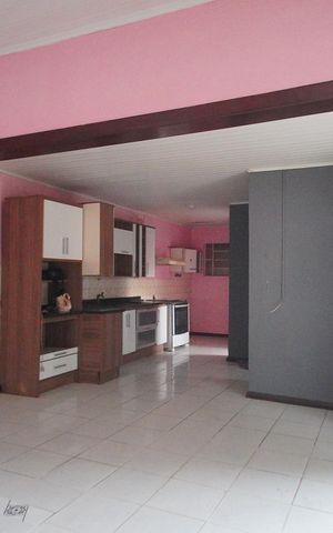 Casa para alugar com 160m², 3 quartos e 2 vagasSala/Cozinha