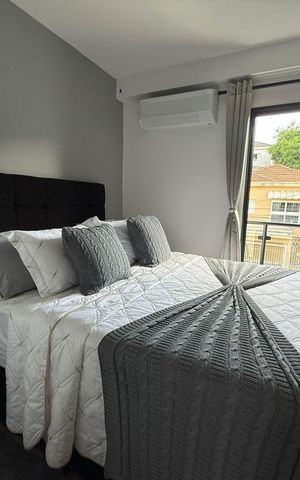 Casa à venda com 64m², 2 quartos e 1 vaga Casa à venda com 64m², 2 quartos e 1 vagaQuarto