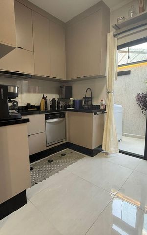 Casa à venda com 64m², 2 quartos e 1 vaga Casa à venda com 64m², 2 quartos e 1 vagaCozinha