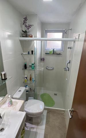 Apartamento à venda com 143m², 3 quartos e 3 vagas Apartamento à venda com 143m², 3 quartos e 3 vagasBanheiro