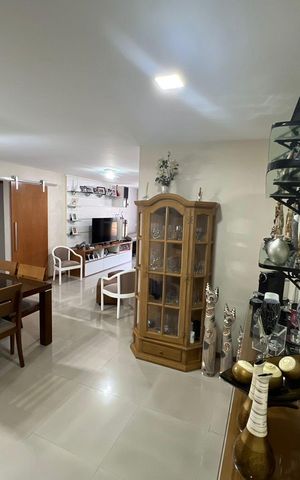 Apartamento à venda com 143m², 3 quartos e 3 vagas Apartamento à venda com 143m², 3 quartos e 3 vagasSala