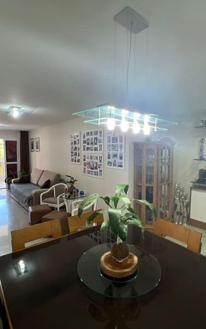 Apartamento à venda com 143m², 3 quartos e 3 vagas Apartamento à venda com 143m², 3 quartos e 3 vagasSala