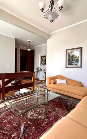 Casa para alugar com 374m², 6 quartos e 6 vagas Casa para alugar com 374m², 6 quartos e 6 vagasSala 3