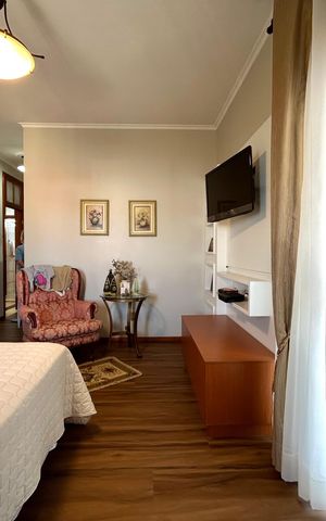 Casa para alugar com 374m², 6 quartos e 6 vagas Casa para alugar com 374m², 6 quartos e 6 vagasSuíte