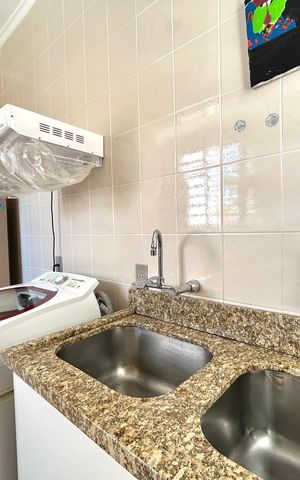 Casa para alugar com 374m², 6 quartos e 6 vagas Casa para alugar com 374m², 6 quartos e 6 vagasÁrea de Serviço
