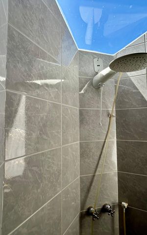 Casa para alugar com 374m², 6 quartos e 6 vagas Casa para alugar com 374m², 6 quartos e 6 vagasBanheiro Suíte