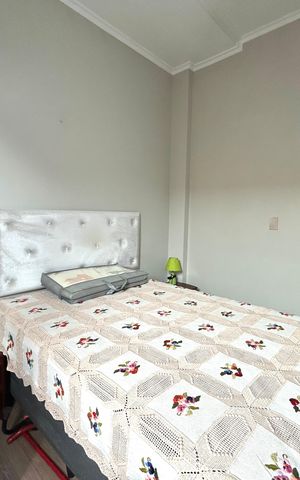 Casa para alugar com 374m², 6 quartos e 6 vagas Casa para alugar com 374m², 6 quartos e 6 vagasQuarto 1
