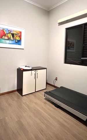 Casa para alugar com 374m², 6 quartos e 6 vagas Casa para alugar com 374m², 6 quartos e 6 vagasQuarto 2
