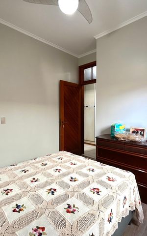 Casa para alugar com 374m², 6 quartos e 6 vagas Casa para alugar com 374m², 6 quartos e 6 vagasQuarto 1