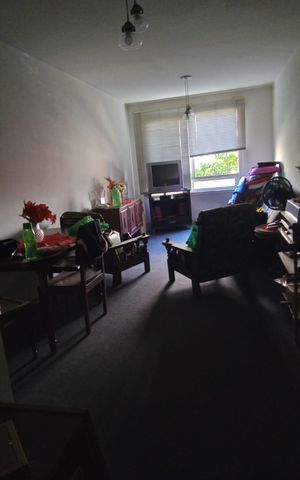 Apartamento à venda com 135m², 2 quartos e sem vaga Apartamento à venda com 135m², 2 quartos e sem vagaSala