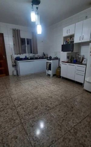 Casa à venda com 91m², 2 quartos e 2 vagas Casa à venda com 91m², 2 quartos e 2 vagasCozinha