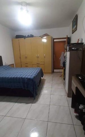 Casa à venda com 91m², 2 quartos e 2 vagas Casa à venda com 91m², 2 quartos e 2 vagasQuarto