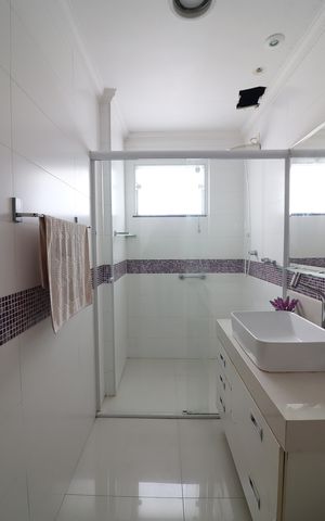 Apartamento à venda com 67m², 2 quartos e 1 vagaBanheiro Social