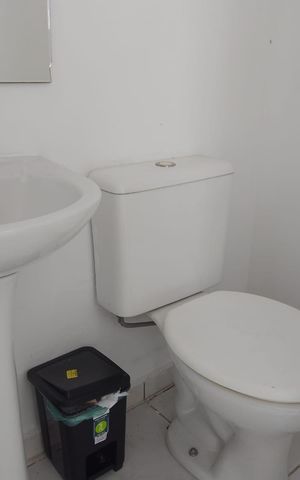 Casa à venda com 170m², 7 quartos e 2 vagas Casa à venda com 170m², 7 quartos e 2 vagasBanheiro da Suíte 1