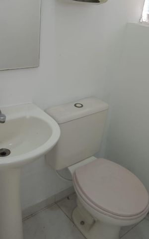 Casa à venda com 170m², 7 quartos e 2 vagas Casa à venda com 170m², 7 quartos e 2 vagasBanheiro da Suíte 2