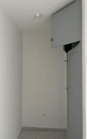 Casa à venda com 170m², 7 quartos e 2 vagas Casa à venda com 170m², 7 quartos e 2 vagasQuarto 4