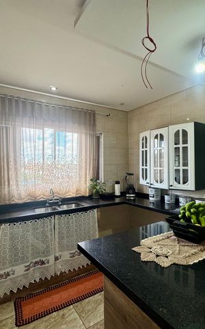Casa para alugar com 180m², 3 quartos e 1 vaga Casa para alugar com 180m², 3 quartos e 1 vagaCozinha