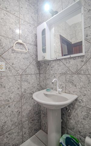 Casa à venda com 161m², 3 quartos e 2 vagas Casa à venda com 161m², 3 quartos e 2 vagasBanheiro 2