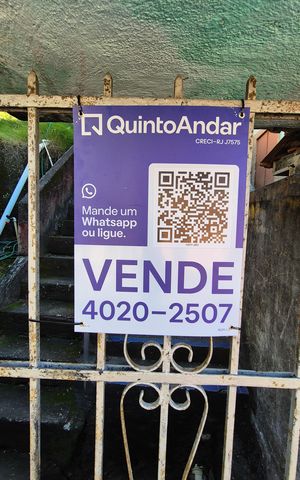 Casa à venda com 67m², 2 quartos e sem vagaPlaquinha